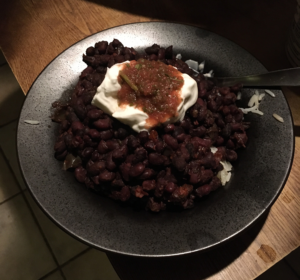 Recipe for Vegan Black Beans in a Clay Cooker Articulayers